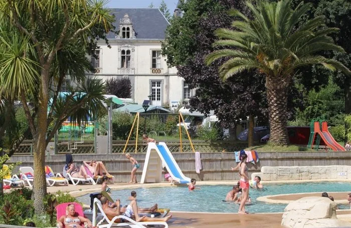 Camping domaine-de-la-ville-huchet