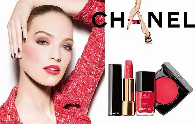 Chanel-couleur Pantone 2023