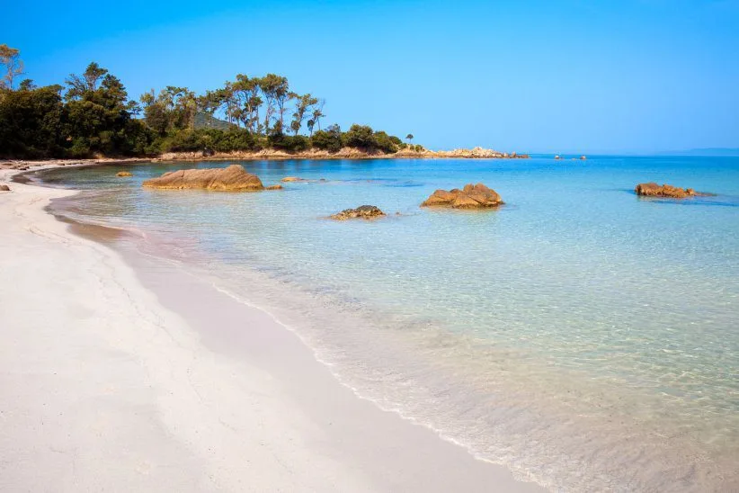 Plage de Linguizetta en Corse