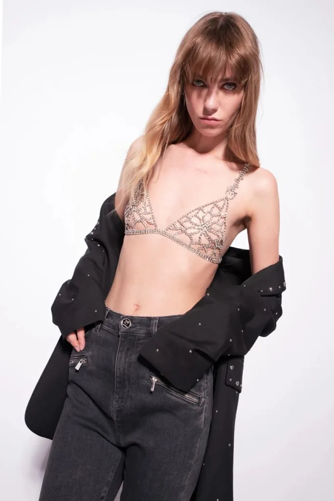 tendance-automne-hiver-2023:2024-micro-bra