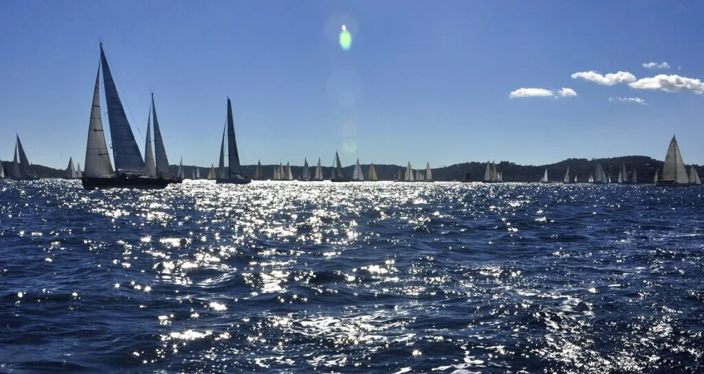 les-voiles-de-saint-tropez-destination-luxe