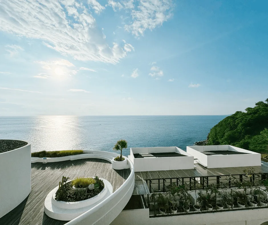 quiet-luxury-hotel