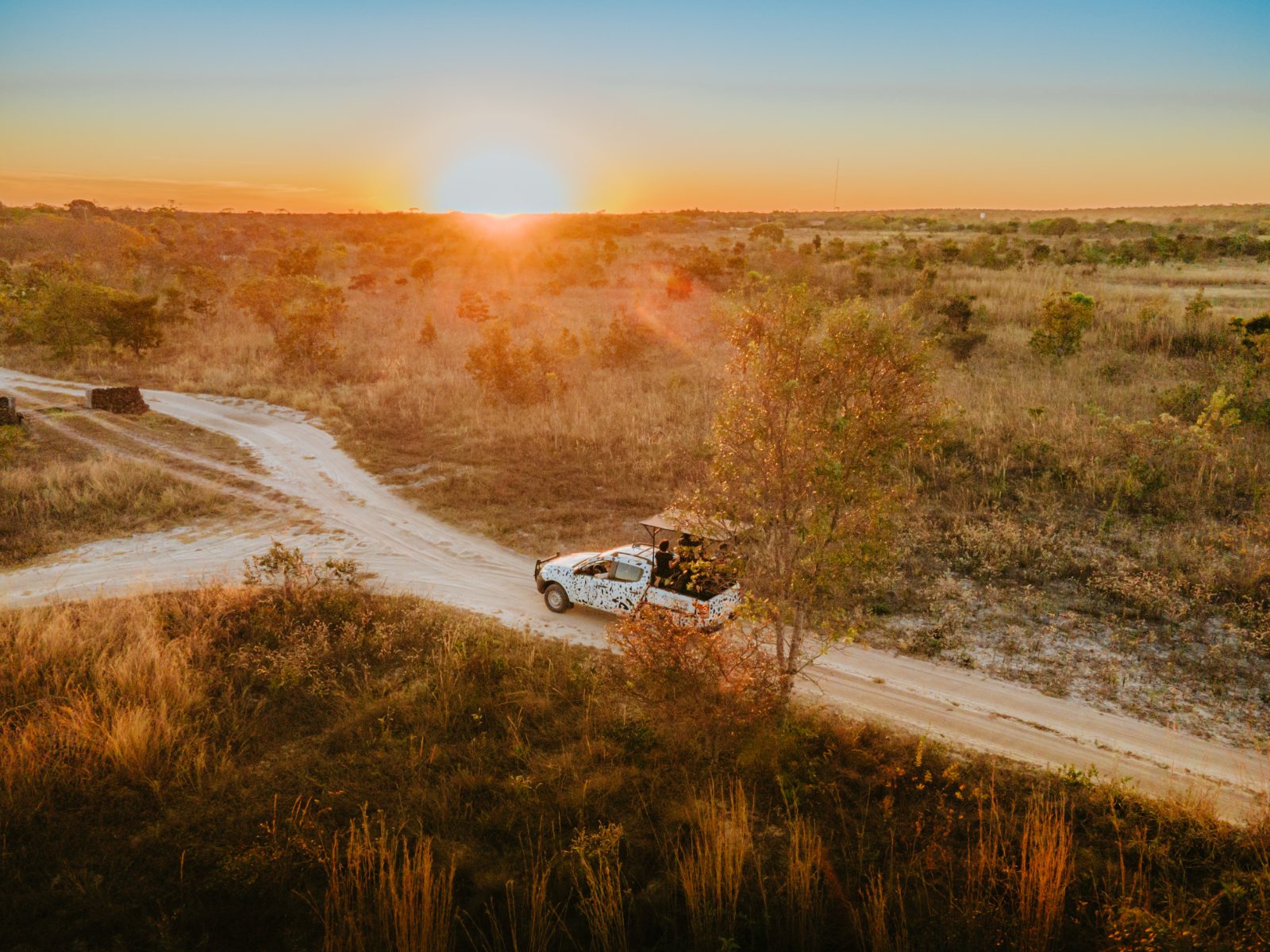 Safari au coucher du soleil autour de la Pousada Trijunção